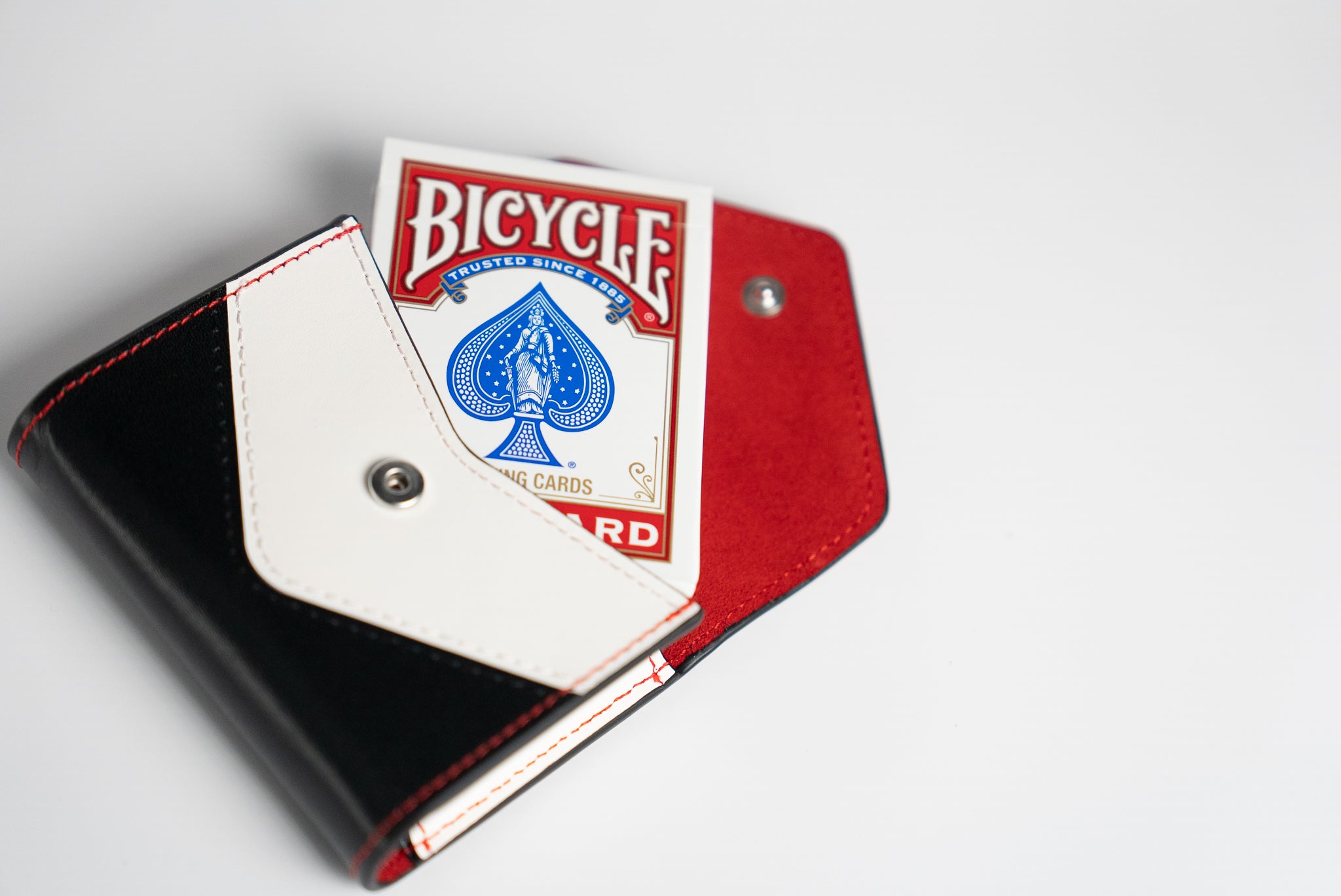 IMAGINE Leather Playing Cards Case (Limited Edition)
